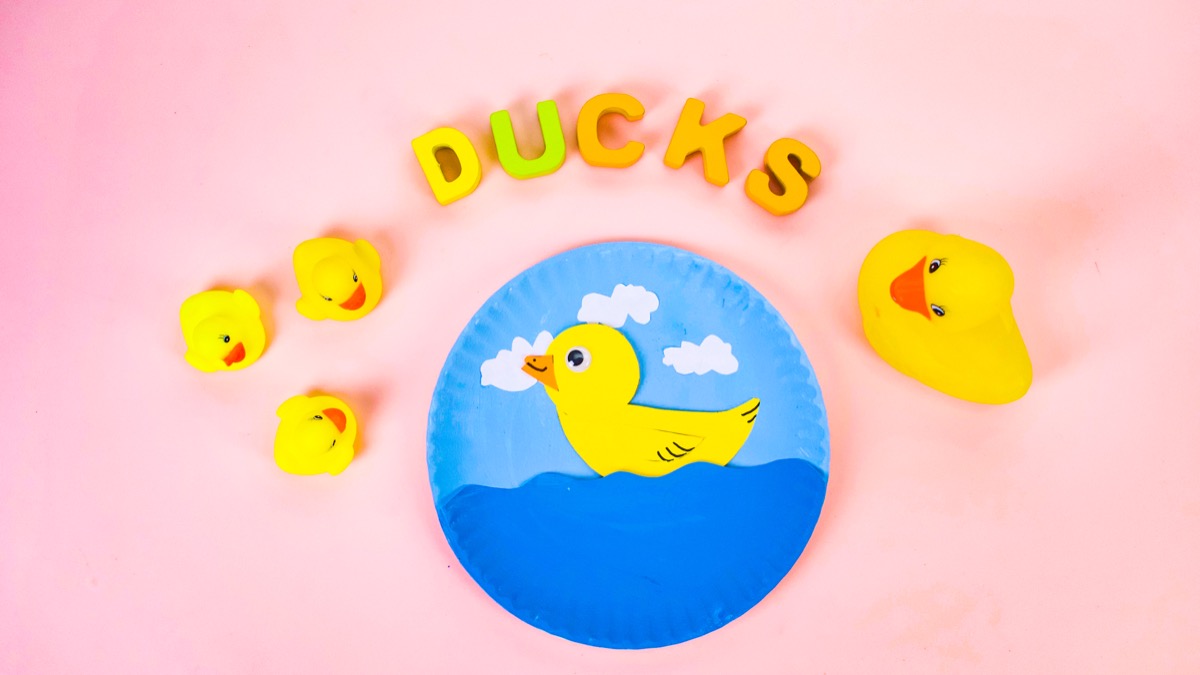 Paper Plate Swimming Duck Craft - Super Simple